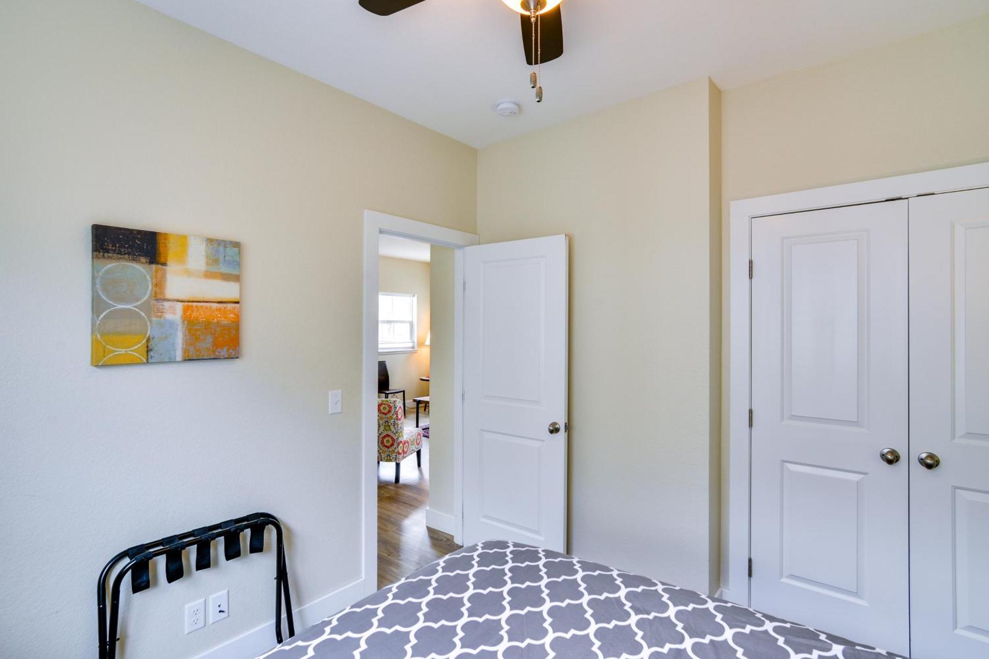 Downtown Buena Vista Condo Walk To River And Cafes! Bagian luar foto